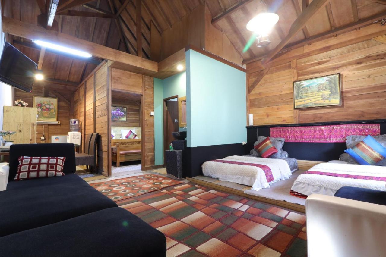 Lembur Incu Syariah Villa & Resto Lembang Eksteriør billede